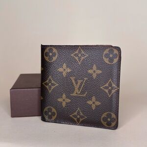 LOUIS VUITTON - Marco Wallet R1.134
